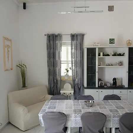 Ricco Di Stelle 萨维勒特里