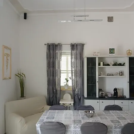 Ricco Di Stelle Apartment